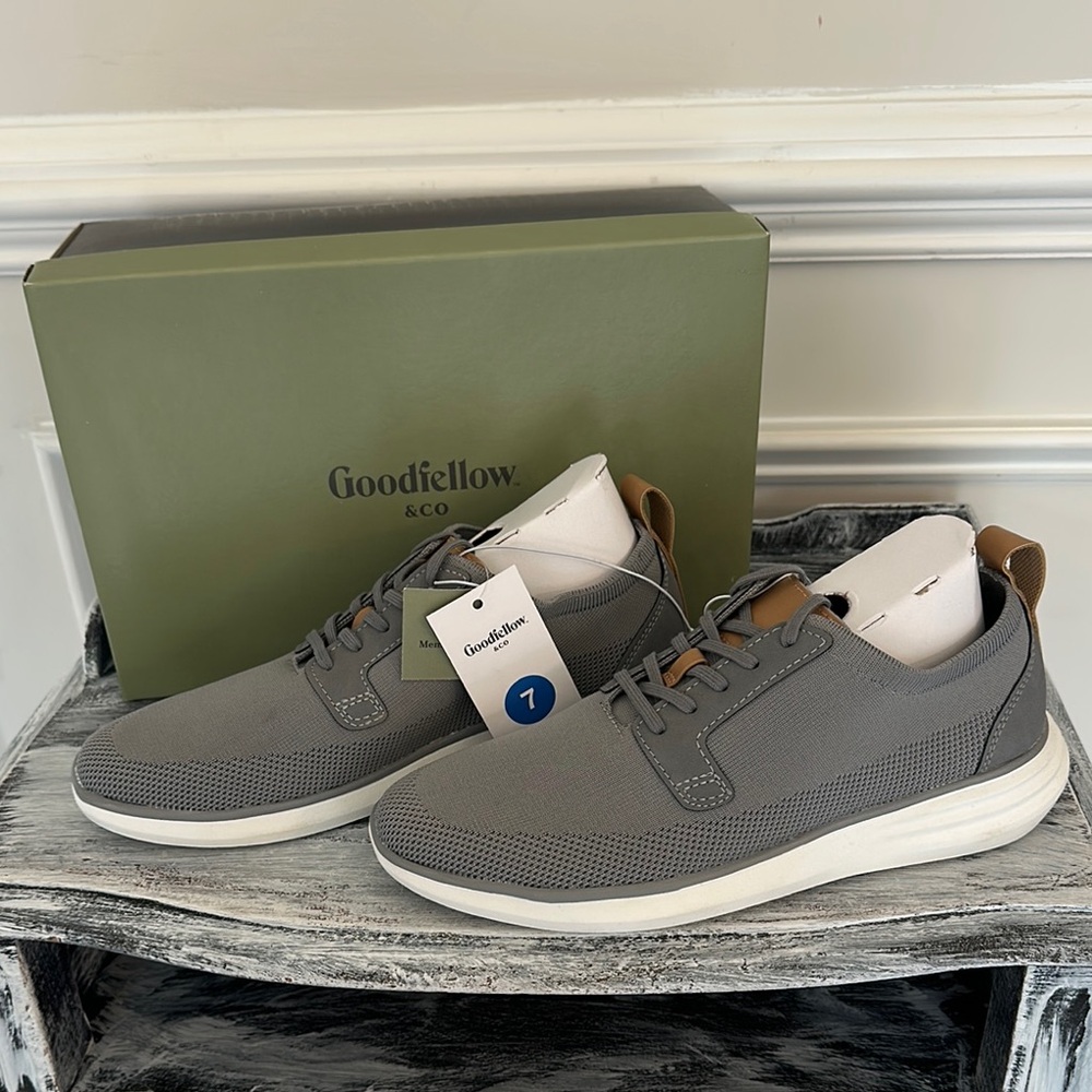 Goodfellow & Co NWT Zeke Casuals Gray Athletic shoe men’s size 7